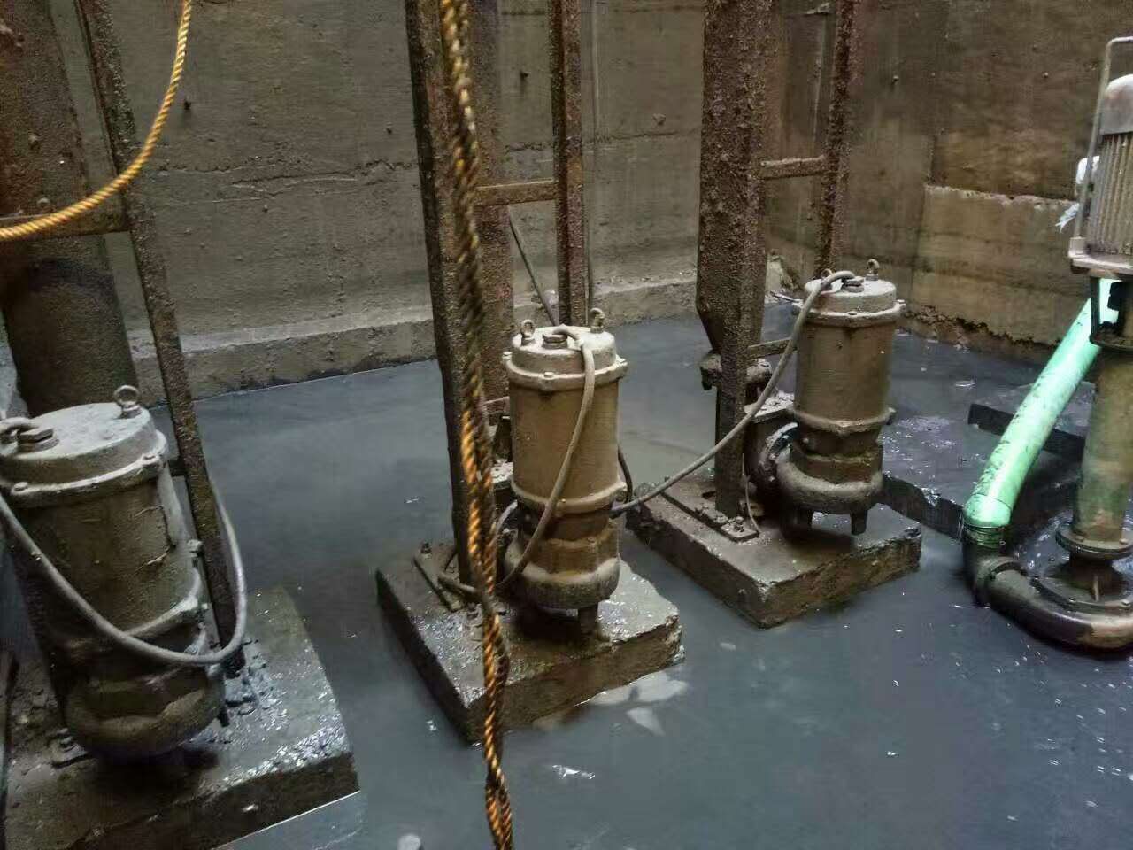 莱州污水池清理